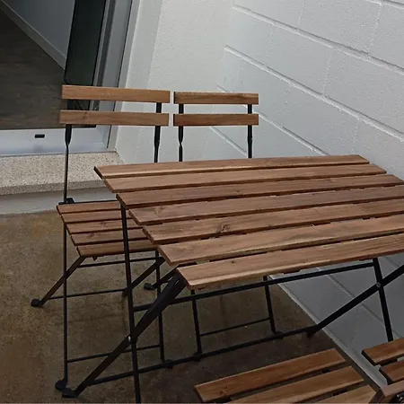 Loft Vilagarcia 3000 빌라가르시아 데 아로우사